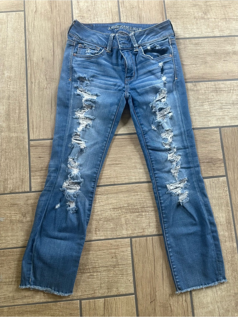 American Eagle Outfitters Distressed Straight-Leg Blue Jeans